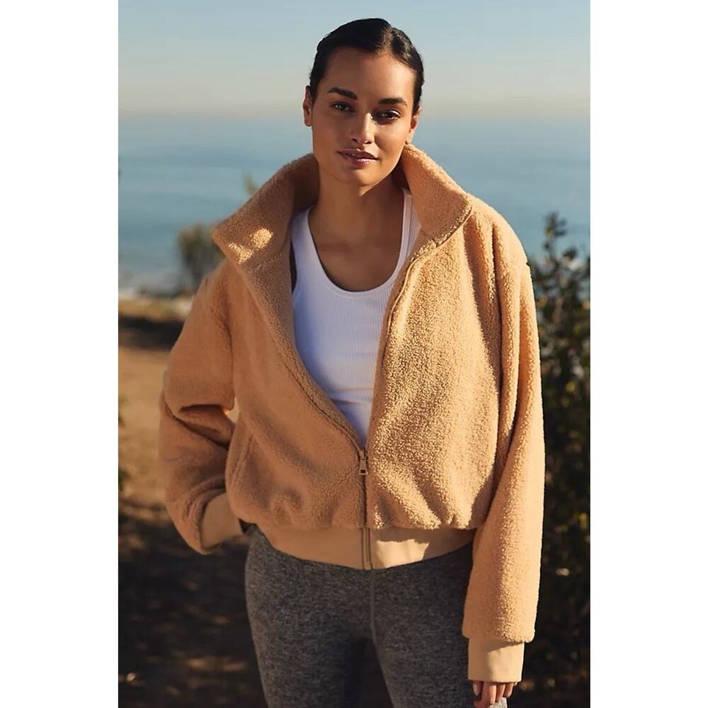 Beyond Yoga Brave The Elements Sherpa Bomber Jacket Butterscotch Size‎ L